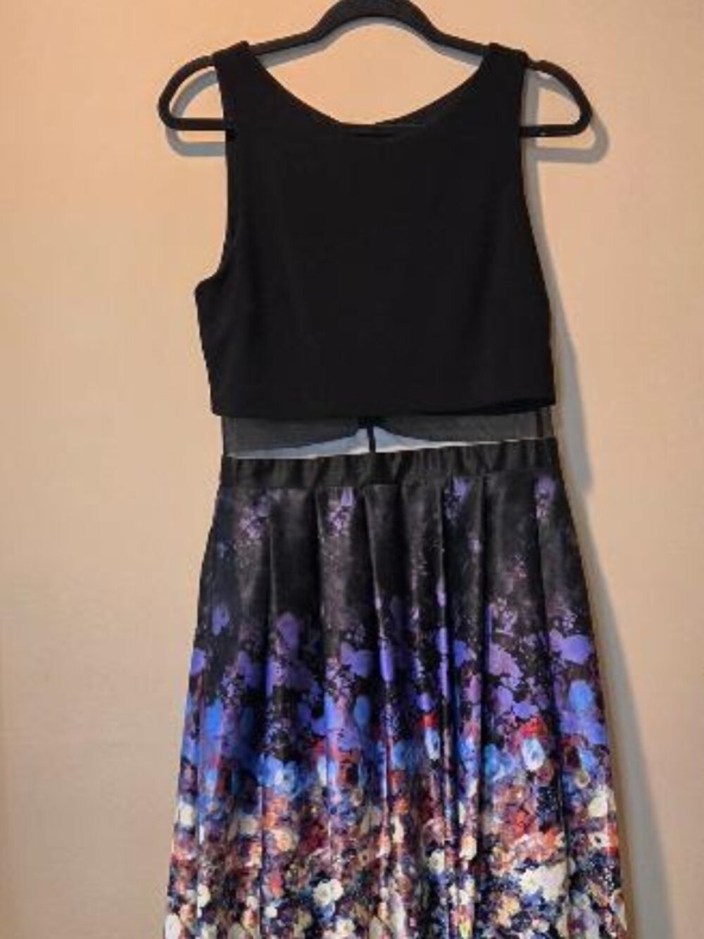 Betsy & Adam Elegant Floral Mesh Cutout Popover Evening Gown